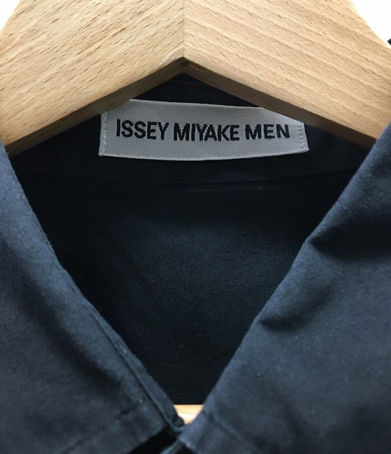 セールお得 イッセイミヤケ メンズ ISSEY MIYAKE MAN 中古の通販はau