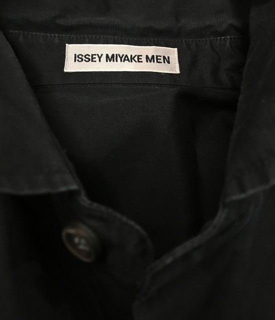 セールお得 イッセイミヤケ メンズ ISSEY MIYAKE MAN 中古の通販はau