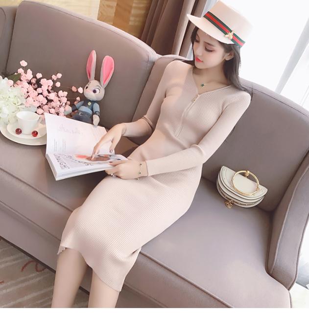 お嬢様ワンピース ニットドレス ロング ３色 レッド ブラック ベージュ 美ライン スリム タイト 長袖 無地 上品 エレガント きれいめの通販はau Pay マーケット ブランニュー S Shop 商品ロットナンバー