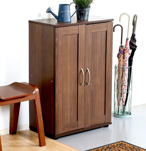 下駄箱 シューズラック シューズボックス 靴箱 オフィス おしゃれ 北欧 収納 安い 薄型 スリム 木製 大型 大容量 ロータイプ 扉 ブラウンの通販はau Pay マーケット アットカグ 商品ロットナンバー