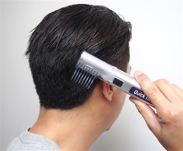 送料無料 コードレス式クイックトリマー散髪セット 散髪マント付き 驚きの安さ Carlavista Com