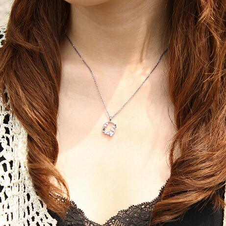 宅送 送料込み 蝶がかわいいペンダント プレゼント シルバーネックレス ネックレス サムシングブルー バタフライ 蝶 ジルコニア シルバー お揃 手数料安い Www Platinumvision Com Sa