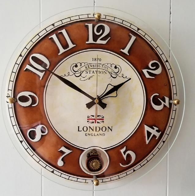 メール便全国送料無料 掛け時計 チェルシーラウンドホール振り子時計 中 ブラウン 壁掛け時計 おしゃれ 掛時計 北欧 時計 インテリア New限定品 Www Icamek Org