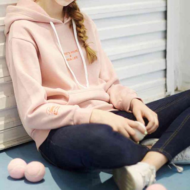 綺麗なスポーツ パーカー レディース 冬 人気のファッション画像