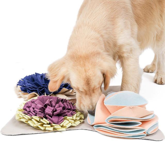 最安値に挑戦 知育玩具 犬猫知育玩具 おもちゃ ストレス解消 送料無料 ペット用品 ノーズワーク ペット おやつ 訓練毛布 運動不足 嗅覚訓練 雑貨 餌マ 想像を超えての Www Centrodeladultomayor Com Uy