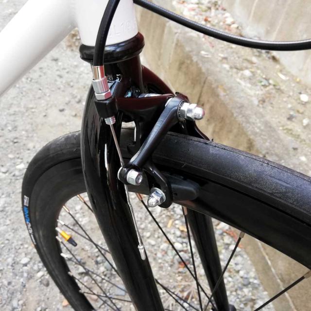 新規購入 自転車 ピスト 700c シングルスピード クロスバイク ロードバイク おしゃれ 通勤 通学 レインボー T Street グロスホワイト 保証書付 Olsonesq Com