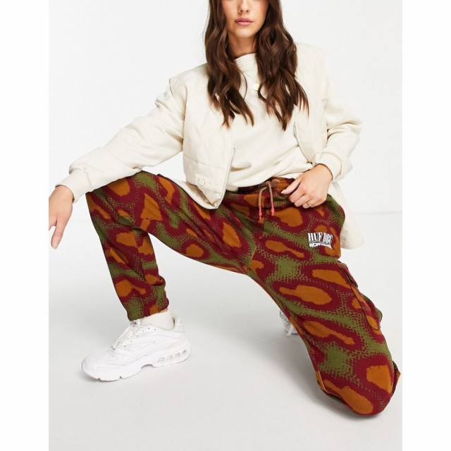 ハフ HUF レディース カーゴパンツ ボトムス・パンツ Huf Relaxed Cargo Pants In Abstract Camo Co-Ord オリーブ