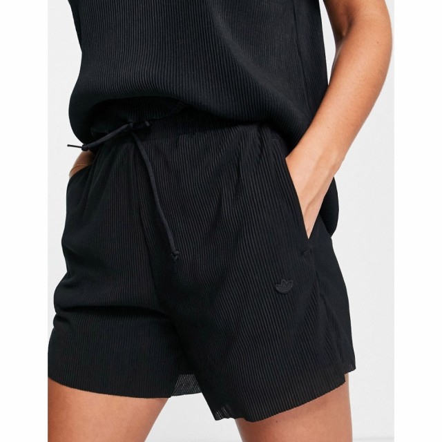 アディダス adidas Originals レディース ショートパンツ ボトムス・パンツ Contempo Plisse Shorts In Black ブラック