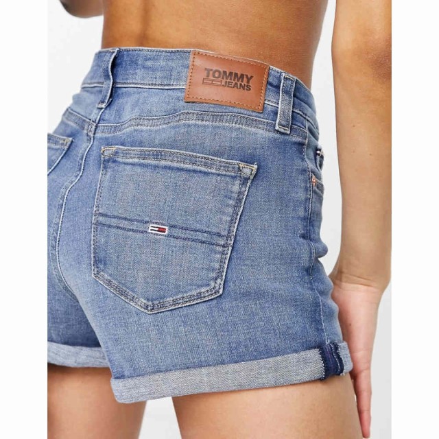 トミー ジーンズ Tommy Jeans レディース ショートパンツ デニム ボトムス・パンツ Mid Rise Turned Up Hem Denim Short In Mid Wash