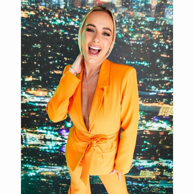 エイソス ASOS DESIGN レディース スーツ・ジャケット アウター X Millie Obi Tie Blazer In Pop Orange オレンジ