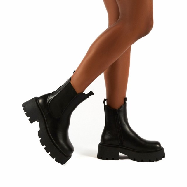 パブリックディザイア Public Desire レディース ブーツ チェルシーブーツ シューズ・靴 Innovator Chunky Chelsea Boots In Black ブラ