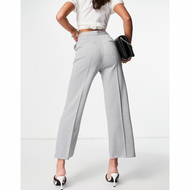 トップショップ Topshop 卸売 レディース クロップド ボトムス・パンツ Cropped Suki Trouser In Grey グレー