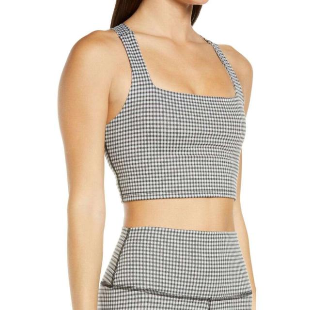 限定SALE大人気 ナイキ Yoga Dri-FIT Crop Gingham Tank Sail/Black/Blackの通販はau PAY マーケット - フェルマート|商品ロットナンバー:509746643 NIKE レディース ヨガ・ピラティス ドライフィット タンクトップ トップス 品質保証低価