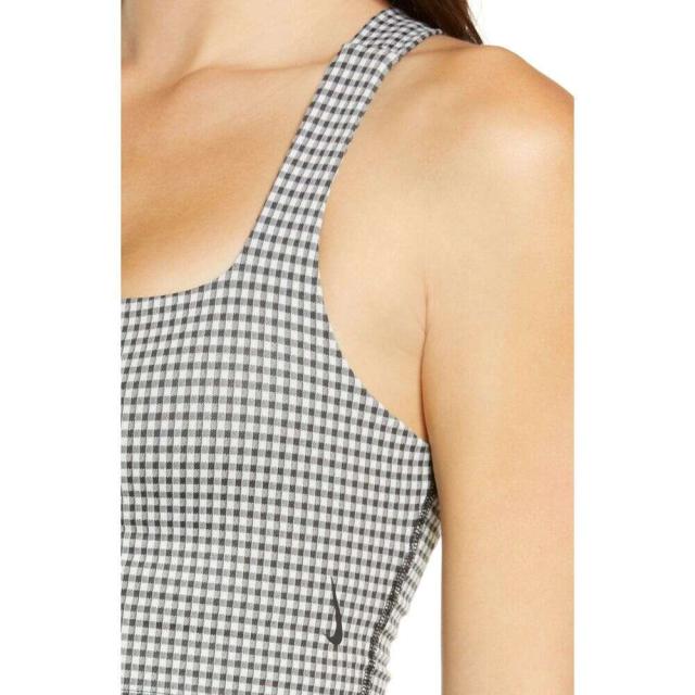 限定SALE大人気 ナイキ Yoga Dri-FIT Crop Gingham Tank Sail/Black/Blackの通販はau PAY マーケット - フェルマート|商品ロットナンバー:509746643 NIKE レディース ヨガ・ピラティス ドライフィット タンクトップ トップス 品質保証低価