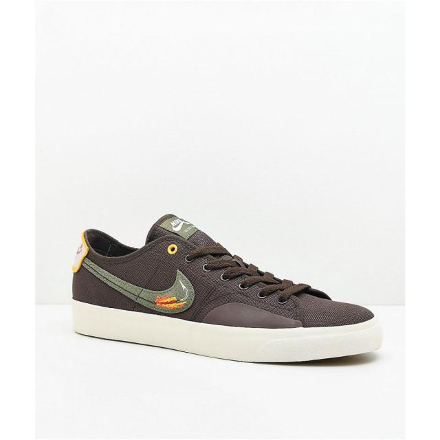 高級感 ナイキ Nike Sb メンズ スケートボード シューズ 靴 Nike Sb Blazer Court Dvdl Brown And White Skate Shoes Brown 気質アップ Upik Ac Ug