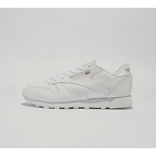 classic reebok white