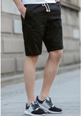 髪型 ベスト黒 ショート パンツ メンズ