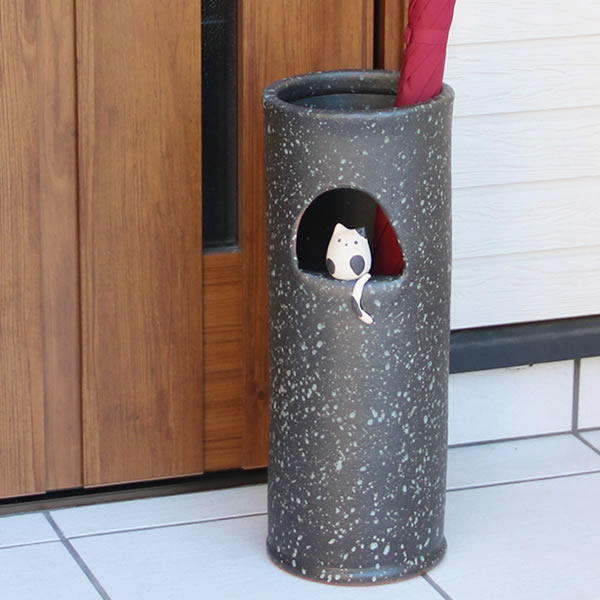 格安即決 傘立て 陶器 アンブレラスタンド かさたて 傘入れ 壷 信楽焼 おしゃれ 和風 北欧 手作り 最新コレックション Carlavista Com