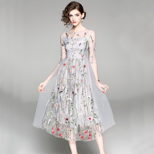 白ワンピース レース 刺繍 ワンピース 花柄詩集 シースルー パーティードレス 結婚式のお呼ばれ40代フォーマルワンピース 袖あり ひざ の通販はau Pay マーケット Dress Box 商品ロットナンバー