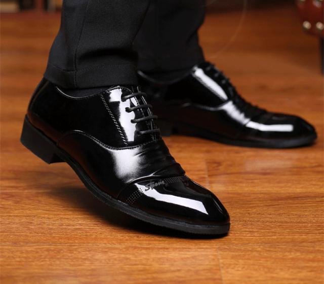 ビジネスシューズ メンズ 疲れない 防滑ソール ストレートチップ 歩きやすい革靴 ロングレッグシューズ 紳士靴 結婚式 19の通販はau Pay マーケット Azaargo 商品ロットナンバー ビジネスシューズ メンズ 疲れない 防滑ソール ストレートチップ 歩きやすい革靴 ロングレッグシューズ 紳士靴 結婚式 19の通販はau Pay マーケット Azaargo 商品ロットナンバー