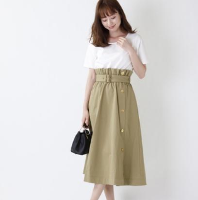 人気のファッショントレンド 綺麗なロング スカート ブラウス