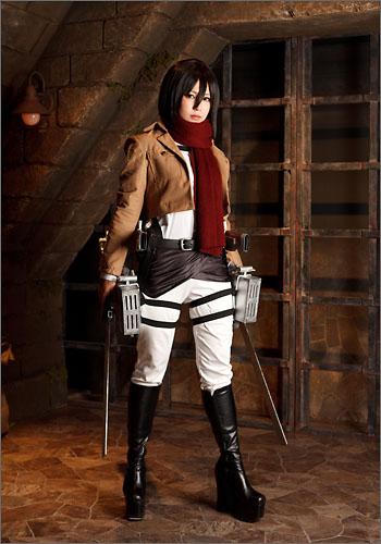 【期間限定値下げ】進撃の巨人 コスプレ 衣装 進撃の巨人 キャラ名鑑 ネタバレ 値下げ[COMIC LAND製 刺繍黒