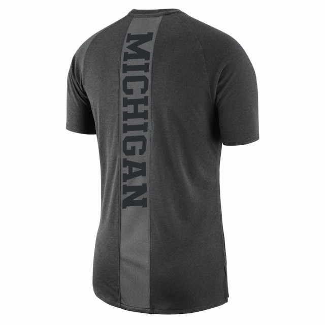 アメリカの ジョーダン Brand Alpha Cool Player Tri-Blend T-Shirt Tシャツ 半袖 Charcoalの通販はau PAY マーケット - troisHOMME(トロワオム)｜商品ロットナンバー：454817563 メンズ \