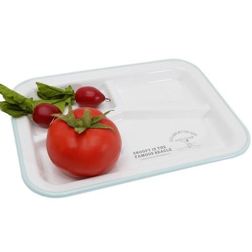 スヌーピー 仕切り皿 スクエアランチプレート Surf ピーナッツ 割れにくい食器 キャラクター グッズの通販はau Pay マーケット シネマコレクション 5400円以上で送料無料 商品ロットナンバー