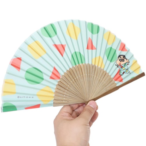 クレヨンしんちゃん キャラ 扇子 夏雑貨 パジャマ キャラクター グッズ メール便可の通販はau Pay マーケット シネマコレクション 5400円以上で送料無料 商品ロットナンバー