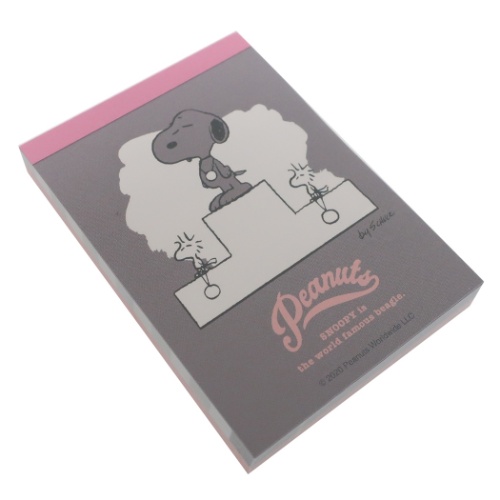 スヌーピー メモ帳 ミニ ミニメモ グレー ピーナッツ キャラクター グッズ メール便可の通販はau Pay マーケット シネマコレクション 5400円以上で送料無料 商品ロットナンバー