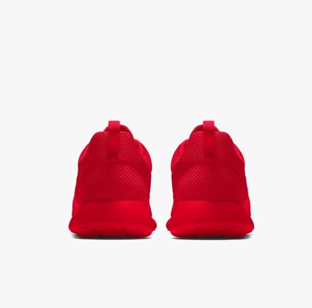 red roshes nike