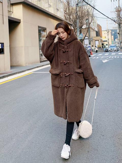 ボアコート もこもこアウター ダッフルコート ロングコート ボア アウターコート 上着 ジャケット レディース コーデ 10代 代 30代 の通販はau Wowma ワウマ Marmelo Sunnyday 商品ロットナンバー