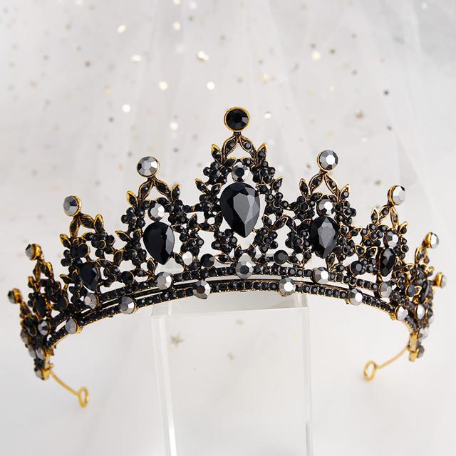 ウェディング ヘッドドレス アクセサリー ティアラ 王冠 クラウン カラーストーン ブラック 黒 2点セット 4種類 かっこいい クール 結婚の通販はau Pay マーケット Marmelo Sunnyday 商品ロットナンバー