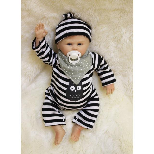 日本産 リボーンドール リアル赤ちゃん人形 かわいいベビー人形 ハンドメイド海外ドール 衣装付き ブルーアイ 小さめ男の子 Eatactiv Com