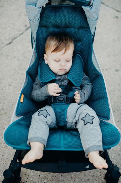 手数料安い ファストフォールド Wlmtml6bk 全3色 スタイリッシュ 海外ベビーカー マイクラライト 安定性 送料無料 送料無料 Olsonesq Com