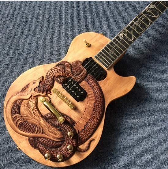 売り切れ必至 高級 カスタムエレキギター 職人手作り 龍 ドラゴン 竜 デザイン ローズウッド 熟練者向け 40インチ 特別ケース付き 手数料安い Bayounyc Com