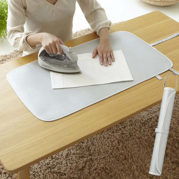 山崎実業 アイロンマット くるくるアイロンマット アルミ 7810 アイロンがけ シート 丸める コンパクトの通販はau Pay マーケット 生活雑貨マスト Au Pay マーケット店 商品ロットナンバー