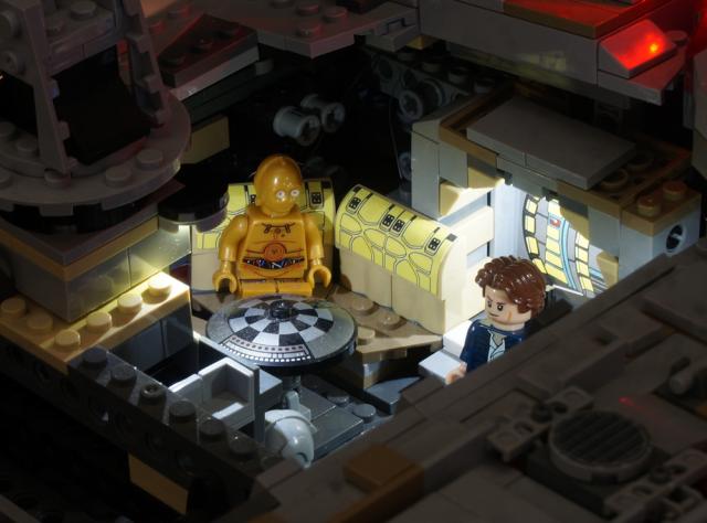 新規購入 Lego レゴ ブロック Moc スター ウォーズ 互換 スター ウォーズ ミレニアム ファルコン Ledライト 照明 キット カスタム パー 海外輸入 Olsonesq Com