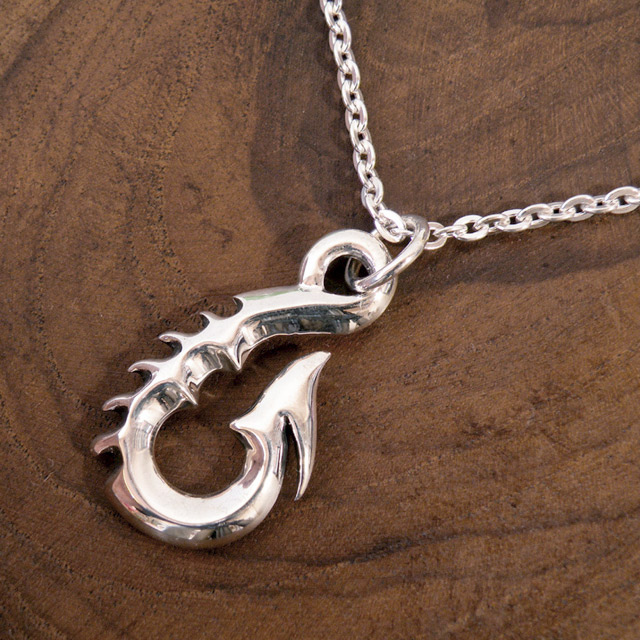 お気にいる 釣り針ネックレス イタリア製4面カットチェーン付きペンダント ドラゴンタイプl 磨き布付 シルバー925 送料無料 超大特価 Olsonesq Com