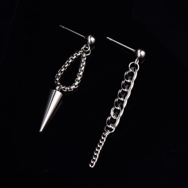 ピアス レディース メンズ スパイク チェーン ステンレス 金属アレルギー ピアス ゆれる かわいい おしゃれ アシンメトリー|au Wowma!(ワウマ)