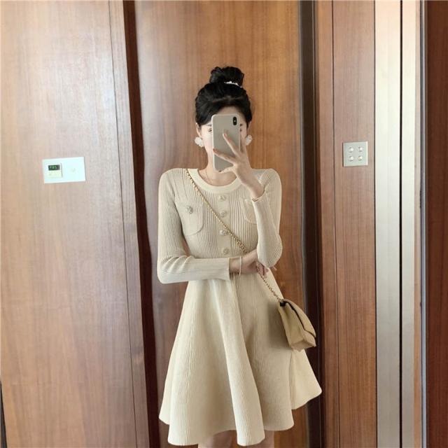 ワンピース ニット 長袖 フロントボタン ストライプニット 膝上丈 大人可愛いの通販はau Wowma ワウマ It Iz 商品ロットナンバー