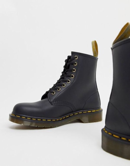特価日本製 ドクターマーチン Dr Martens vegan 1460 8-eye boots in black Blackの通販はau PAY マーケット - Revida｜商品ロットナンバー：482560453 メンズ ブーツ・レインブーツ シューズ HOT豊富な