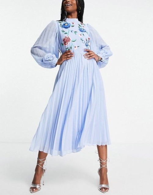 エイソス レディース ワンピース トップス ASOS DESIGN high neck pleated long sleeve skater midi dress with embroidery in cornflowe