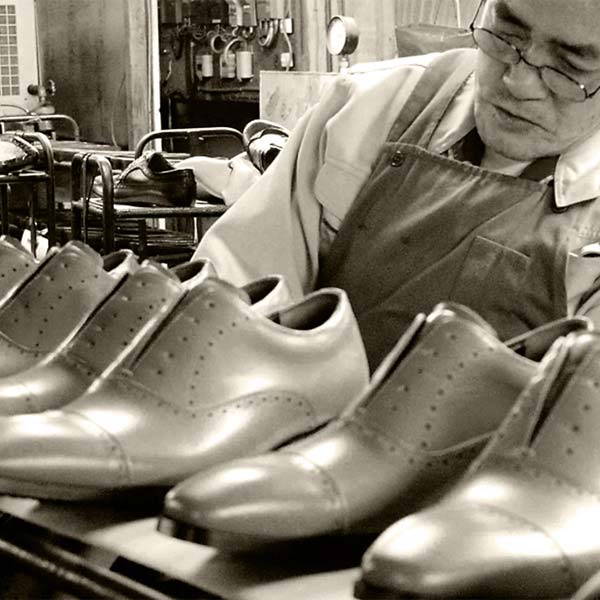 驚きの値段 Texcy Luxe テクシーリュクス Tu 811 日本製本革ビジネスシューズ 内羽根ストレートチップ ブラック バーガンディ 仕事用 メンズ 大きい 気質アップ Olsonesq Com