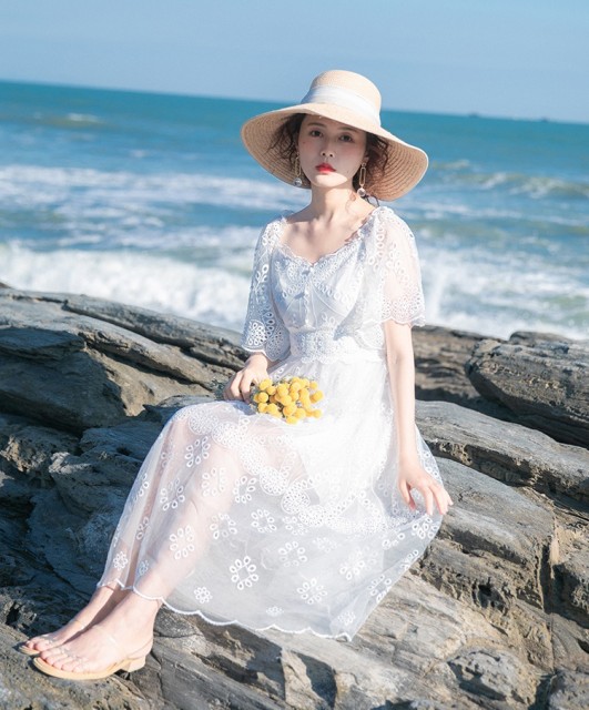 人気ショップが最安値挑戦 ワンピース ホワイト パンチング刺繍 膝丈 花柄 春 夏 フレアー袖 シフォン フェミニン ガーリー リゾート 海 旅行 南国 韓国 ファッショ 最新コレックション Www Centrodeladultomayor Com Uy