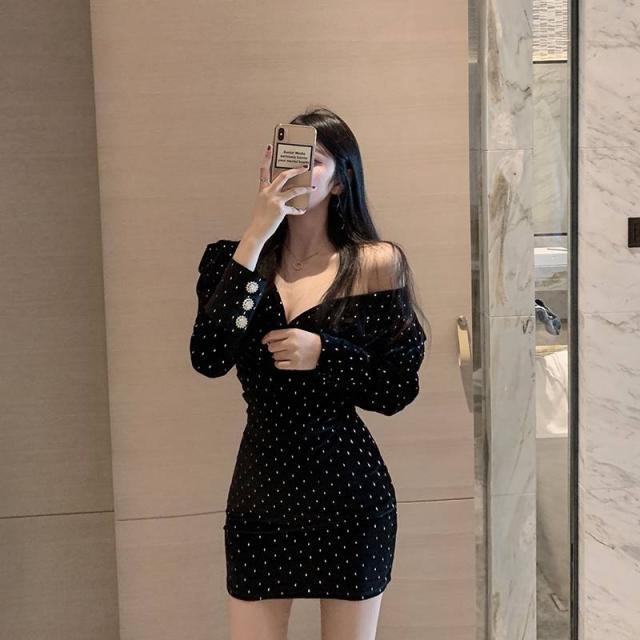 新色追加 ワンピース レディース ミディアム丈 ミディアムワンピース ビジュー 袖なし ノースリーブ 襟あり スタンダードカラー ダブルブレスト 大決算売り尽くし Www Centrodeladultomayor Com Uy