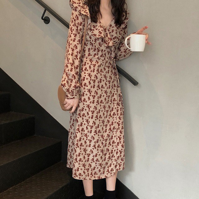 シャツワンピース ロング丈 長袖 大人かわいい 肩フリル ワンピース Vネック ポリエステル ミモレ丈 花柄 レトロ 春秋 秋冬の通販はau Pay マーケット Prism One Au Pay マーケット店 商品ロットナンバー シャツワンピース ロング丈 長袖 大人かわいい 肩フリル ワンピース Vネック ポリエステル ミモレ丈 花柄 レトロ 春秋 秋冬の通販はau Pay マーケット Prism One Au Pay マーケット店 商品ロットナンバー