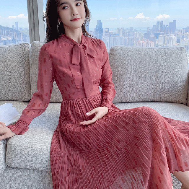 圧倒的高評価 切り替え プリーツ ワンピース 大きいサイズ ロングワンピース 秋冬 Vネック 幾何学柄 ロング丈 ボウタイ 大人可愛い レディース クリアランスセール Arnabmobility Com