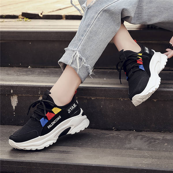 スニーカー レディース ランニングシューズ ウォーキング 運動会 スポーツ シューズ ランニング ドライビング 靴 おしゃれの通販はau Wowma ワウマ 吉村ストア 商品ロットナンバー