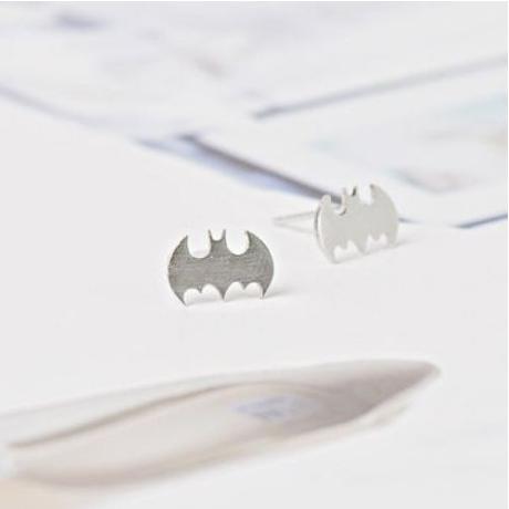 バットマンマーク スタッドピアス シルバー Gabbの通販はau Wowma ワウマ 幸せスマイル工房 Wowma店 商品ロットナンバー